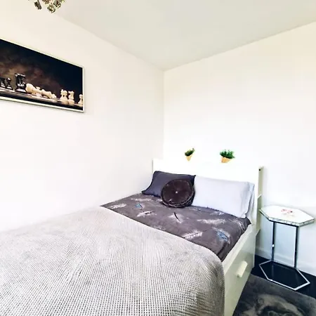 Nad Pisa Apartamento *